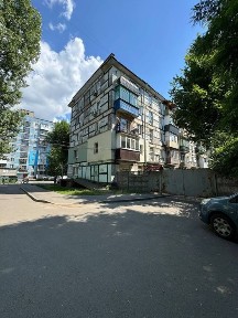 Сдам помещение с подвалом 12 Квартал Гладкова 25
