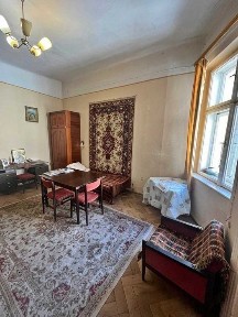 Продаж 3-х к-ної кв-ри в центрі Львова вул. Пекарська
