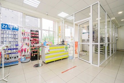 Продам будівлю на вул. Гостиний Двір (Суздальські ряди), 7. Земля у власності.