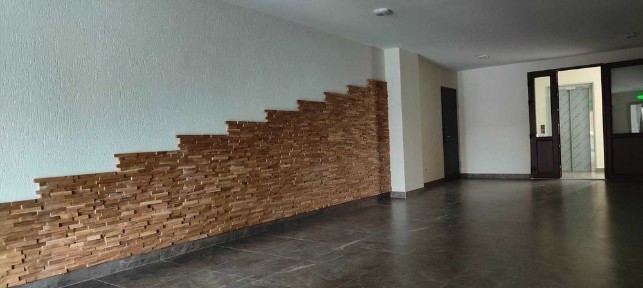 Продаж 2-кім. квартири під чистовий ремонт в новобудові в ЖК ТЕМП.
