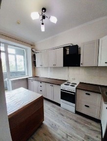 В Продажу 2 к к на 3 лінії/ Херсонське шоссе з ремонтом