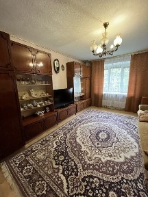 Подольский район, Віноградар вул. Галицька 10