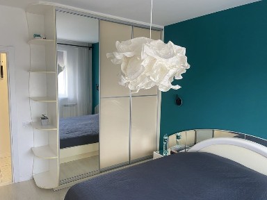 Продам 3к квартиру Олимпийская. Метро Палац спорта