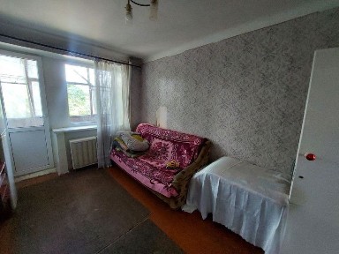 Продам 2 кімнатна квартира Грушевського біля Глобала