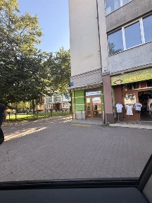 Оренда фасадного приміщення. Коновальця кольцо