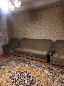 Продається 3х кімнатна квартира. Метро Виставковий Центр, проспект Голосіївський, 91