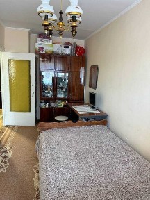 Продаж кв. 42м2 по вул. Таджицькій