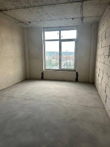 Здана 2 кімнатна квартира з видом на гори та місто, з частковим ремонтом, двостороння, ТЦ Велес