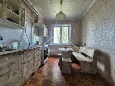 Днепропетровская обл., Криворожский район, г. Кривой рог, Ивана Авраменко ул., 14