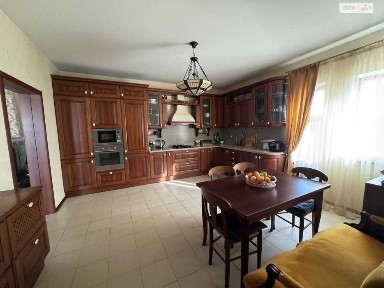 Продаж 4 кімнатного Будинку 153 кв. м.з ремонтом Хотянівка. Вишгород