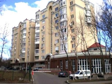 Київ, Вишгородська вул., 45/2