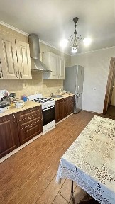 Продажа 4-комнатной квартиры 80.4 м², Героев Украины просп., 75В