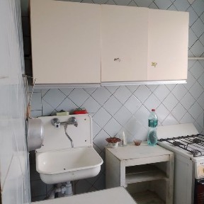 Срочно продам ! 20000$ 2комнатную квартиру на Одесской, ул Матросова