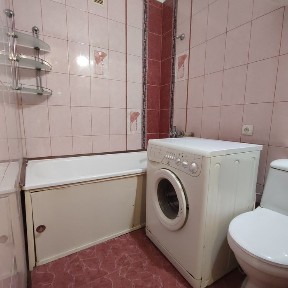 1 кімнатна на 44 кварталі, Романа Шухевича, 16 лікарня
