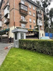 Продаж квартири на 2 поверсі навпроти парку ім. Т. Г.Шевченка