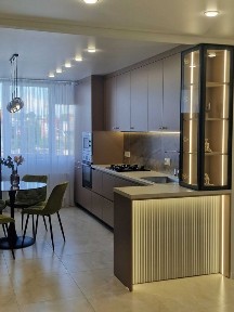 Продаємо 3к. квартиру в Центрі міста новобудова