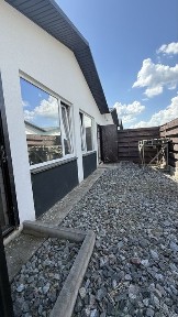 Продаж 1-но кімн квартири з власним подвірʼям