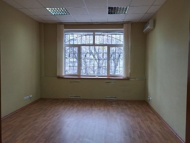 Дарвіна вулиця, мікрорайон Липки, район Печерський, Київ, метро Майдан Незалежності, вул. Дарвіна, п'ятиповерхова будівля • ID 32992722