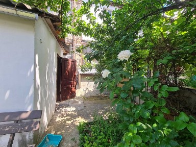 Здаю 1к квартиру на землі вулиця Новосельського/Преображенська довгостроково своє газове опалення