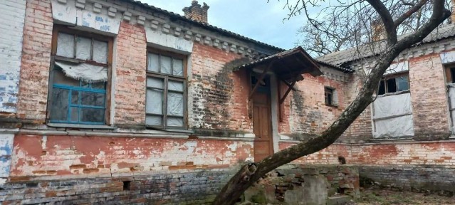 Нежитлова будівля 279 м2, Турбаї, вул. Добросусідська 4