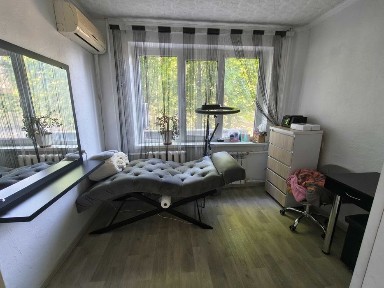 Нежитлове приміщення 21.4 м2, м. Кривий Ріг, вул. Миколи Світальського 1В