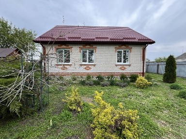 Продам гарний будинок у передмісті м. Суми