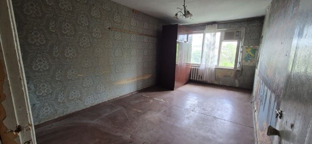 Продаж 2кім. кв вул. Симеренківська, Файномаркет