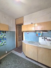 2к роздільна кв, Івасюка, метро Мінська 7 хв пішки!