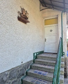 Здається 3 кімнатний будинок Підгоряно.