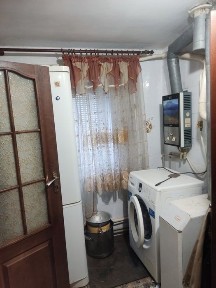 Продам будинок квартирного типу пошти у центрі Чугуїва