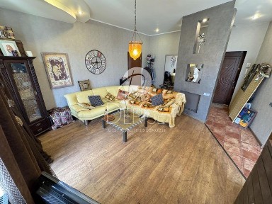 #13890 2к Велика Васильківська (Красноармейская), 111/113 метро Палац Україна ремонт Голосіївський р-н Центр