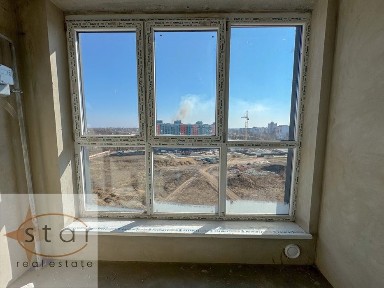 Продаж 1-кімн квартири в свіжому будинку біля Епіцентру
