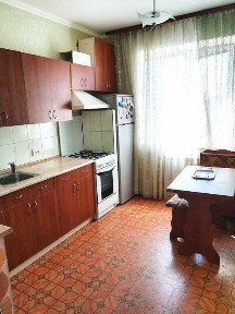 Продаж 3-кімнатної квартири вул. Ковпака