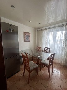 Здам 3 кімн. квартиру на довгий термін в центрі
