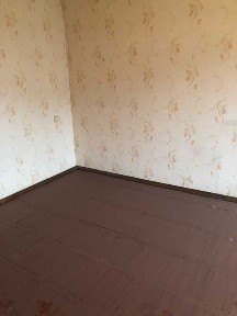 Продам 1 кімнатну квартиру в с. Есхар