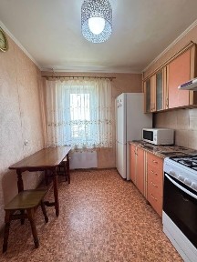 Продам 2-х кімнатну квартиру