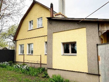 Продам будинок місто Мена гараж сауна відеоспостереження
