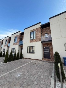 Продаж 3-кімнатного таунхаусу Сторожниця