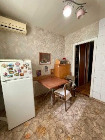 Продаж 2-х кімнатної квартири Нові Будинки