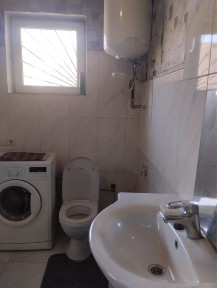 Продам пол дома, с двориком, Боярка
