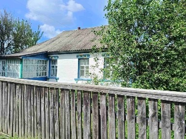 Продається будинок в селі Ставки.