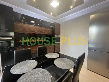 Продаж 1-к квартири 51 м², вул. Відпочинку, метро Святошин 10 хв
