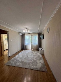 Трехкомнатная квартира Краснова Толбухина
