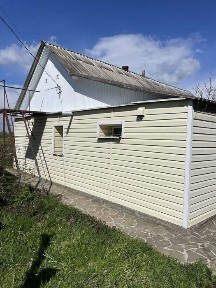 Терміново ! Продам будинок в с. Студениця зі зручностями.