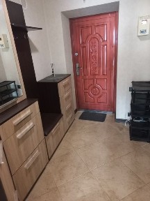 Продам велику 1-о кімн. квартиру у новобудові в центрі
