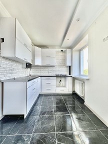 Продаж 3 кімнатої квартири
