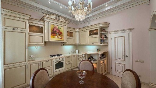Терміновий продаж 3 кім квартири з ремонтом Львів ближній центр