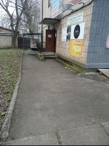 Монастирище, Івана Богуна 34