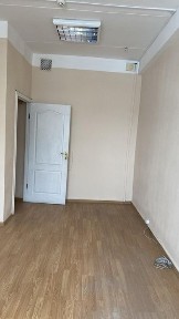 Оренда офісу на вул. Євгенія Сверстюка, 23 на 34,2 м², без комісії