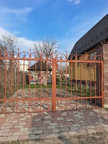 Дом - дача на Десне, 15 км. от Киева. Сады Зазимье.